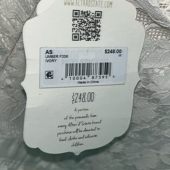 Altar’d state white lace tier dress - Picture 5 of 7